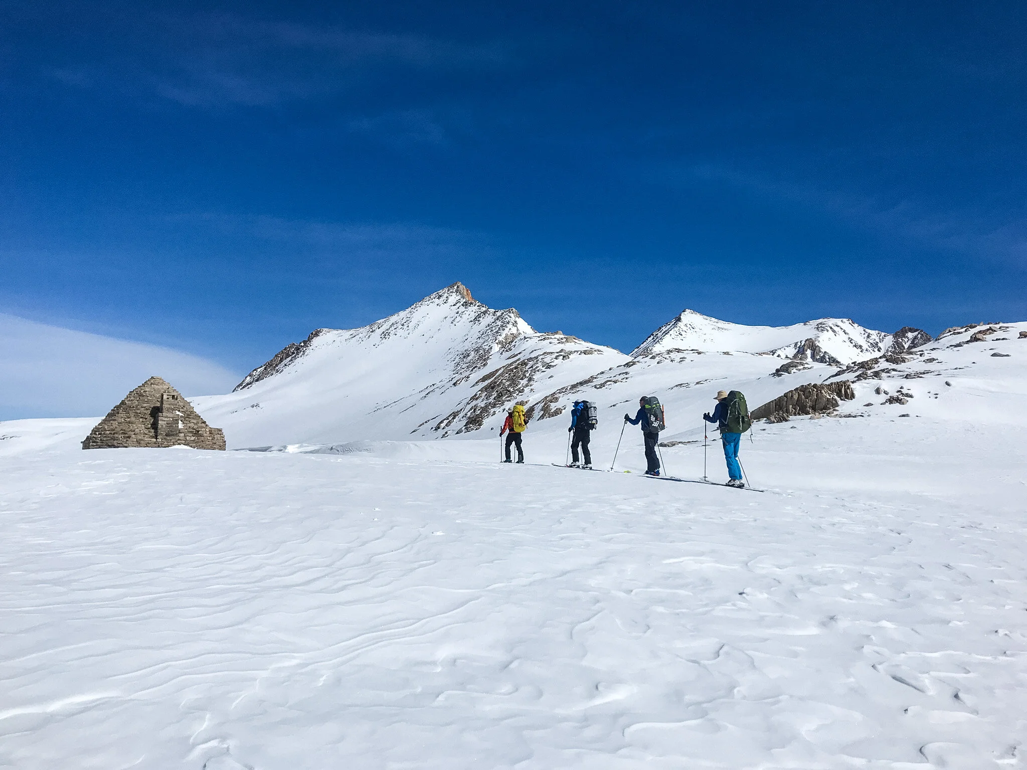 The Evolution Ski Tour in the High Sierra — International Alpine